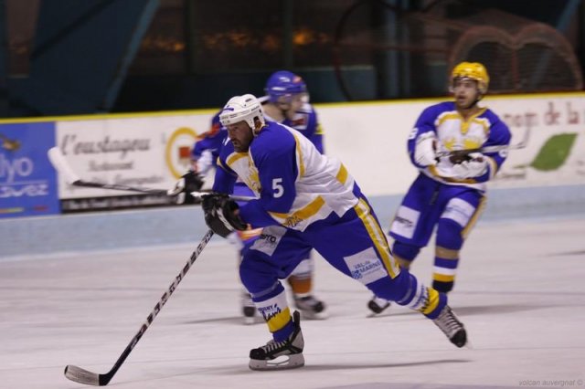 Photo hockey match Clermont-Ferrand - Champigny-sur-Marne le 07/11/2009
