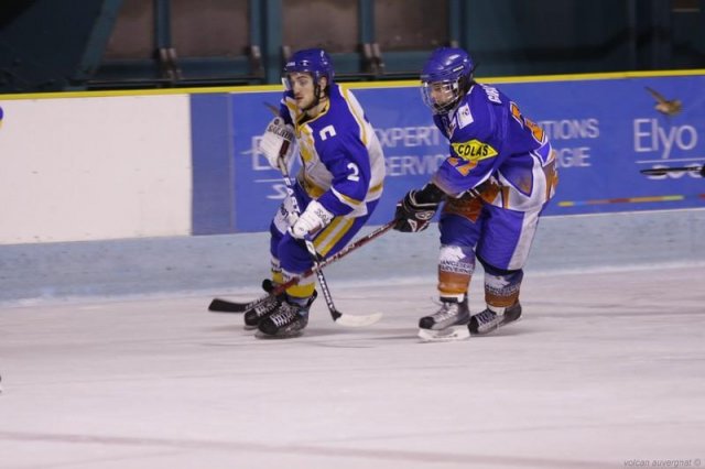 Photo hockey match Clermont-Ferrand - Champigny-sur-Marne le 07/11/2009
