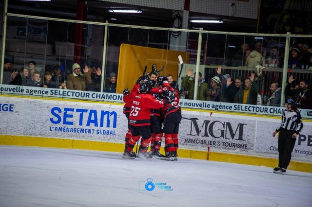 Photo hockey match Chamonix  - Grenoble  le 18/02/2025