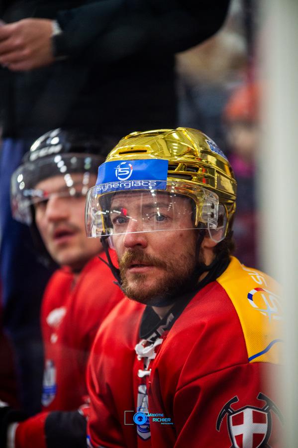 Chamonix  6 - 2 Grenoble 