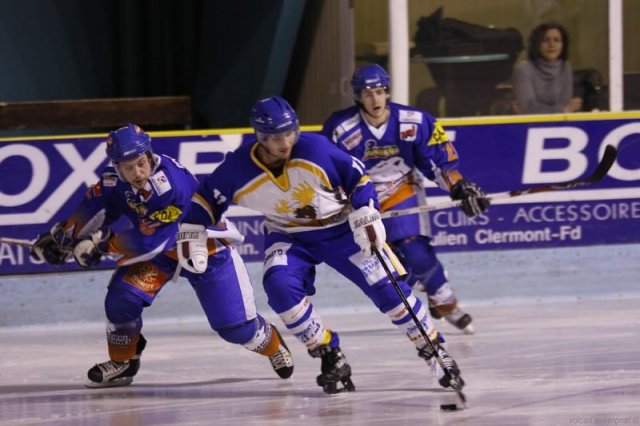 Photo hockey match Clermont-Ferrand - Champigny-sur-Marne le 07/11/2009