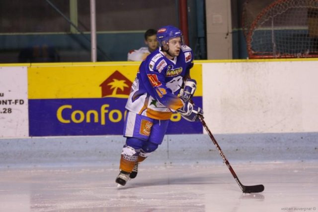 Photo hockey match Clermont-Ferrand - Champigny-sur-Marne le 07/11/2009