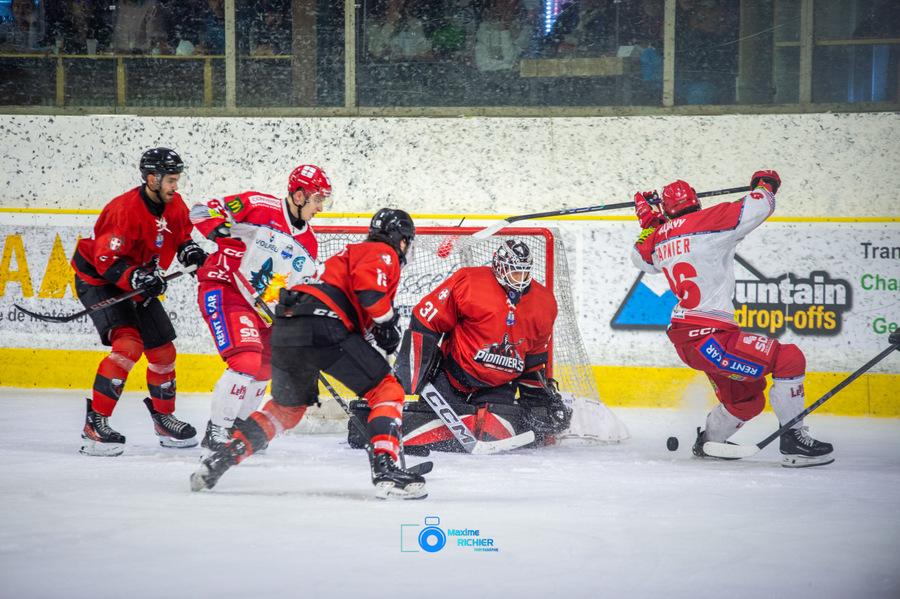 Chamonix  6 - 2 Grenoble 