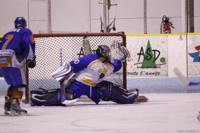 Photo hockey match Clermont-Ferrand - Champigny-sur-Marne le 07/11/2009