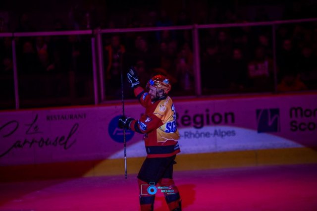 Photo hockey match Chamonix  - Grenoble  le 18/02/2025