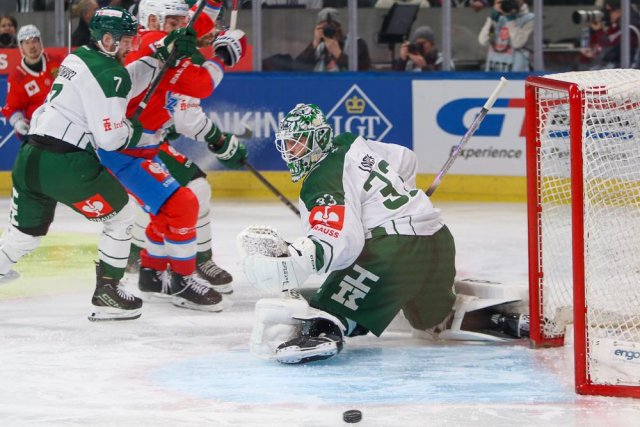 Photo hockey match Zürich - Karlstad le 18/02/2025
