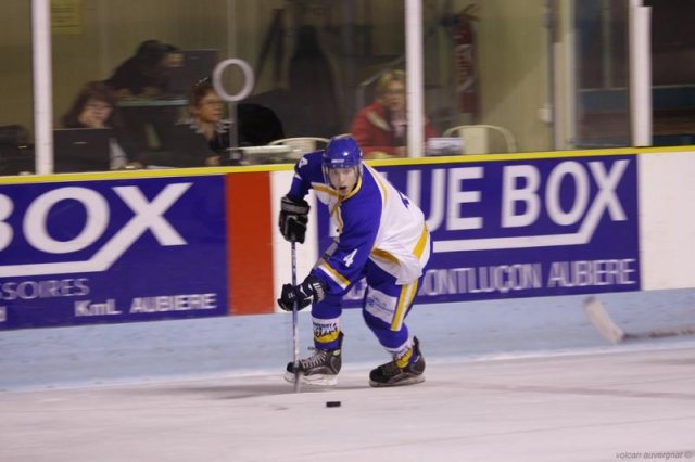Photo hockey match Clermont-Ferrand - Champigny-sur-Marne le 07/11/2009
