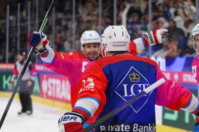Photo hockey match Zürich - Karlstad le 18/02/2025