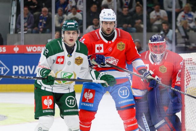 Photo hockey match Zürich - Karlstad le 18/02/2025
