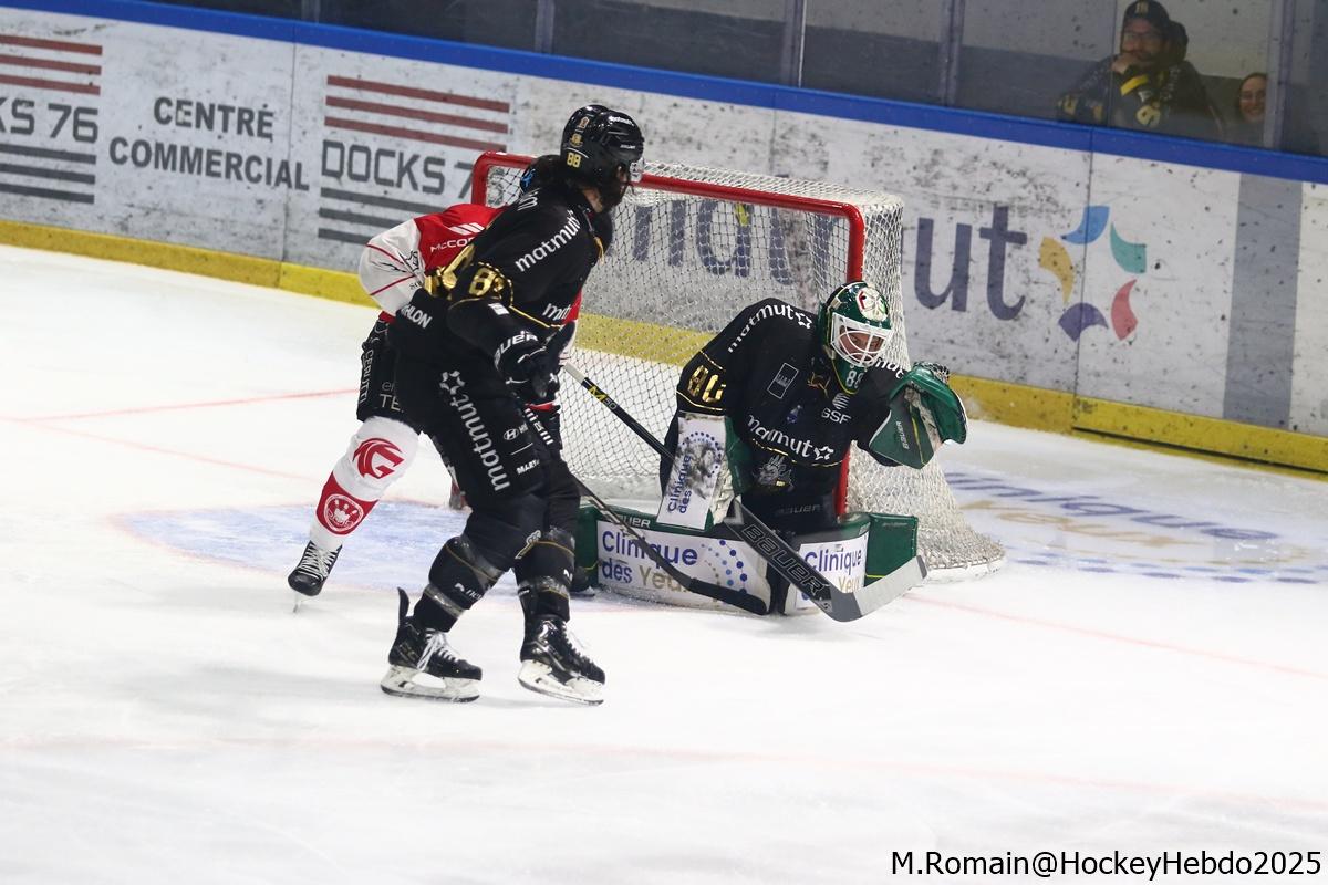 Rouen 3 - 4 Amiens 