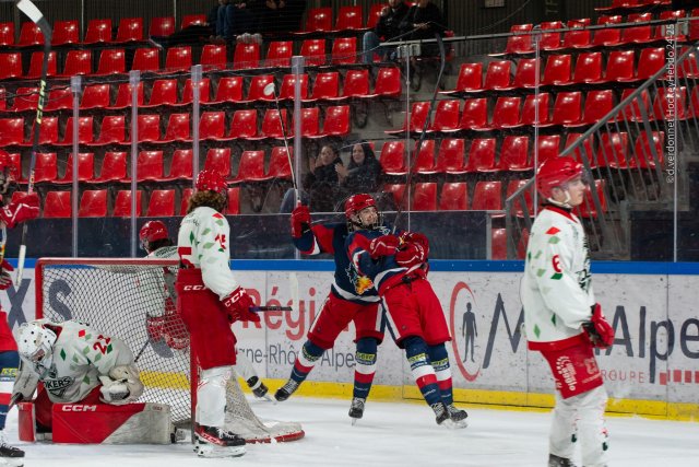 Photo hockey reportage U20 1/4 finale Grenoble vs Cergy 