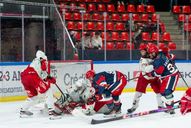 Photo hockey reportage U20 1/4 finale Grenoble vs Cergy 