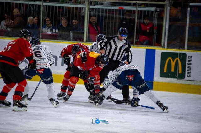 Photo hockey match Chamonix  - Angers  le 05/03/2025