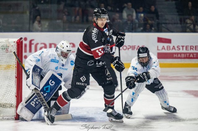 Photo hockey match Bordeaux - Marseille le 08/03/2025