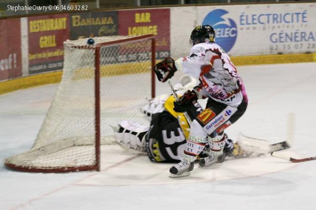 Photo hockey match Rouen - Amiens  le 11/11/2009