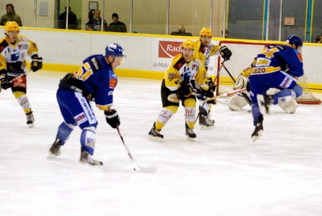 Photo hockey match Dijon  - Strasbourg  le 14/11/2009