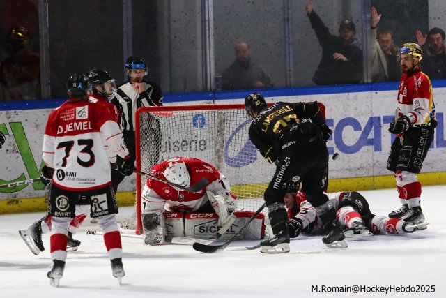 Photo hockey match Rouen - Amiens  le 12/03/2025