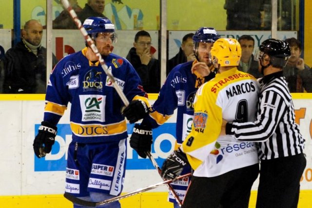 Photo hockey match Dijon  - Strasbourg  le 14/11/2009