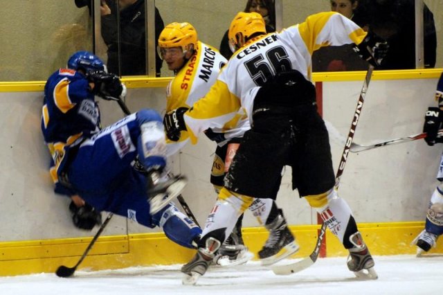 Photo hockey match Dijon  - Strasbourg  le 14/11/2009