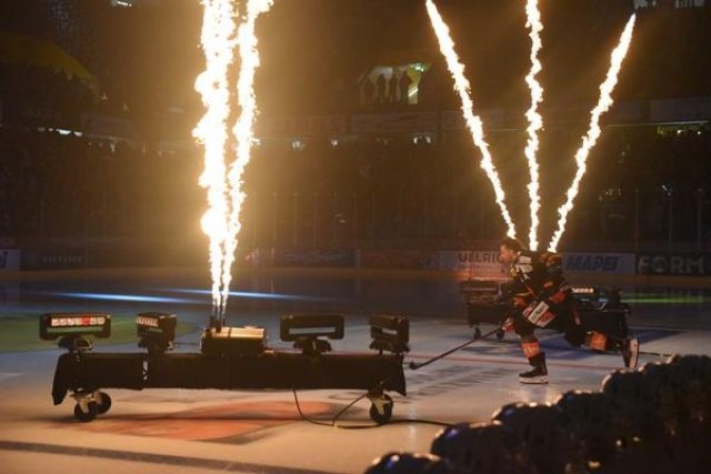 Photo hockey match Bern - Fribourg le 14/03/2025