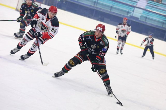 Photo hockey match Mont-Blanc - Neuilly/Marne le 15/03/2025