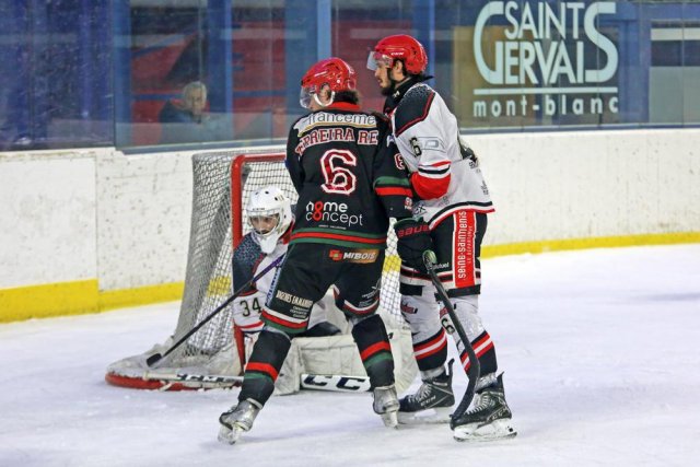 Photo hockey match Mont-Blanc - Neuilly/Marne le 15/03/2025