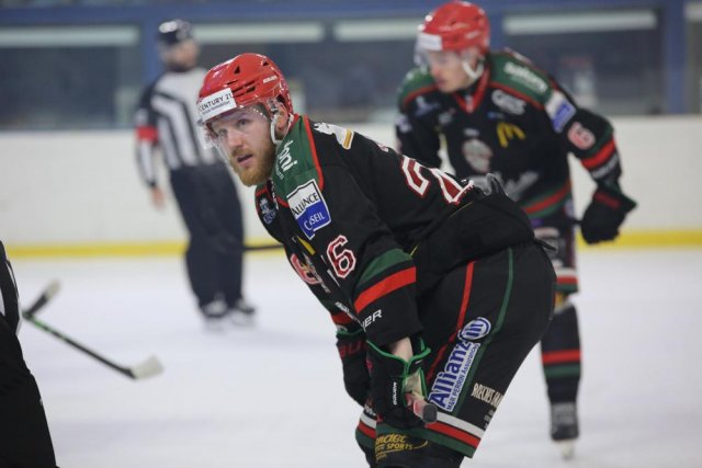 Photo hockey match Mont-Blanc - Neuilly/Marne le 15/03/2025