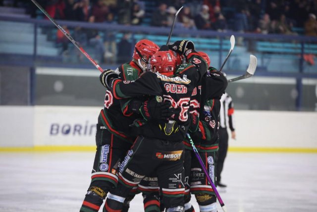 Photo hockey match Mont-Blanc - Neuilly/Marne le 15/03/2025