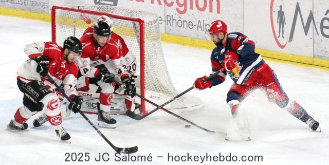 Photo hockey match Grenoble  - Amiens  le 15/03/2025