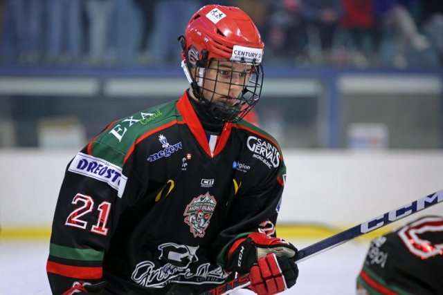 Photo hockey match Mont-Blanc - Neuilly/Marne le 16/03/2025