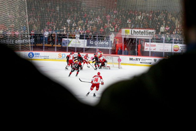 Photo hockey match Amiens  - Grenoble  le 18/03/2025