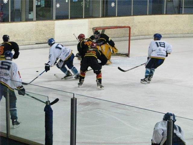 Photo hockey match Besançon - Dijon II le 14/11/2009