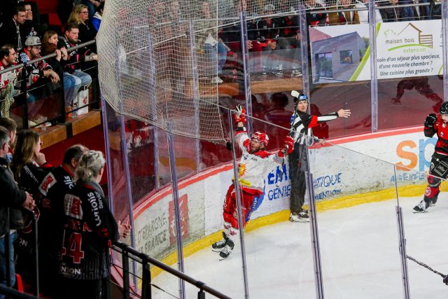 Photo hockey match Amiens  - Grenoble  le 19/03/2025