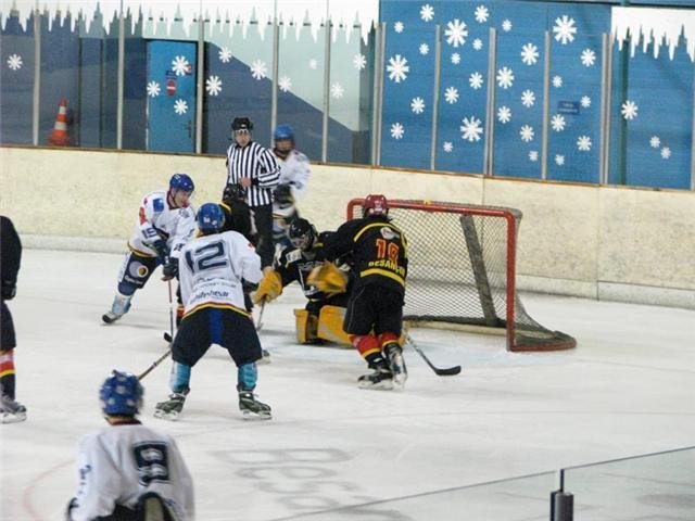 Photo hockey match Besançon - Dijon II le 14/11/2009