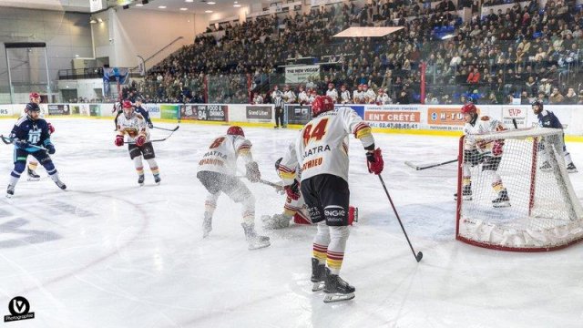 Photo hockey match Tours  - Meudon le 22/03/2025