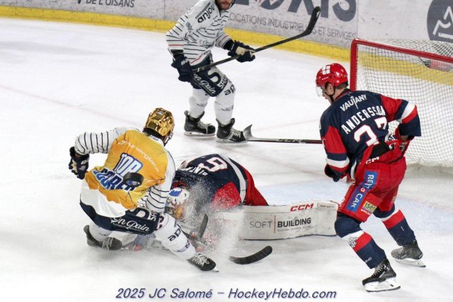 Photo hockey match Grenoble  - Angers  le 28/03/2025
