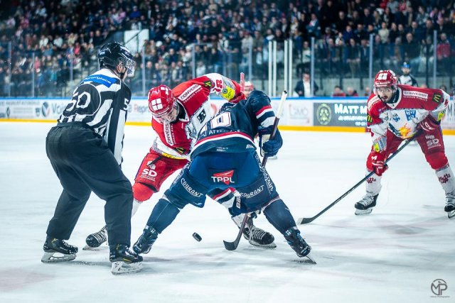 Photo hockey match Angers  - Grenoble  le 01/04/2025