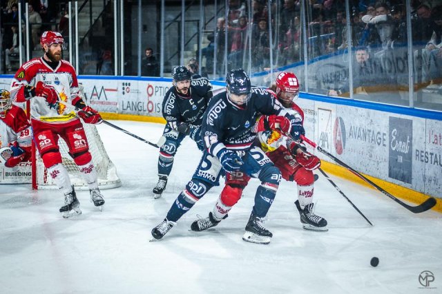 Photo hockey match Angers  - Grenoble  le 01/04/2025