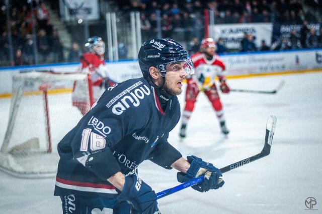 Photo hockey match Angers  - Grenoble  le 02/04/2025