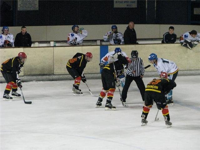 Photo hockey match Besançon - Dijon II le 14/11/2009