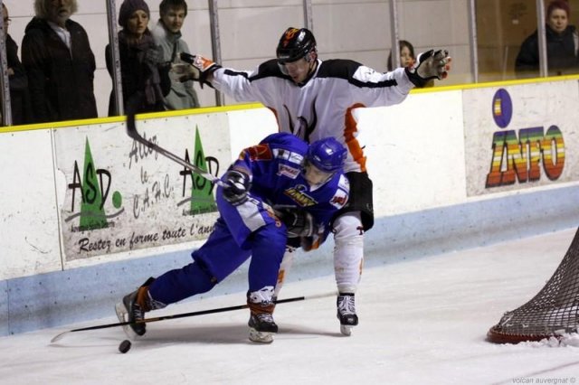 Photo hockey match Clermont-Ferrand - Tours  le 14/11/2009