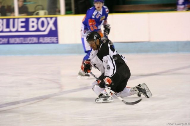 Photo hockey match Clermont-Ferrand - Tours  le 14/11/2009