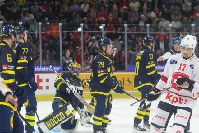 Photo hockey match Switzerland - Sweden le 01/05/2025