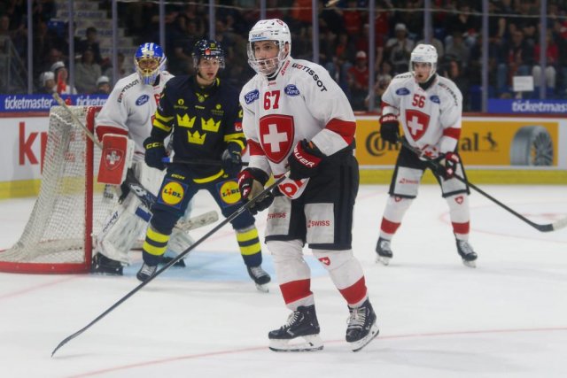 Photo hockey match Switzerland - Sweden le 01/05/2025