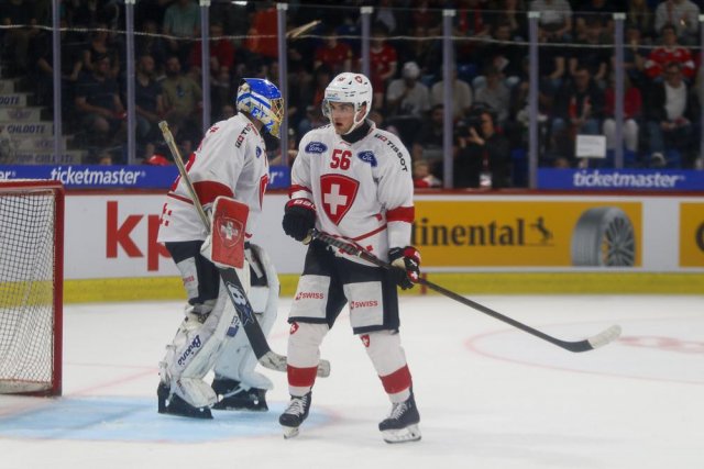 Photo hockey match Switzerland - Sweden le 01/05/2025