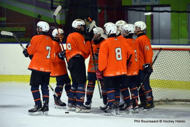 Photo hockey reportage U18 : Tournoi des Aiglons jour 2