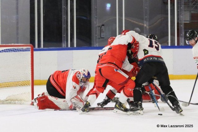 Photo hockey reportage TF - Serre-Chevalier arrache le Trophée en prolongation