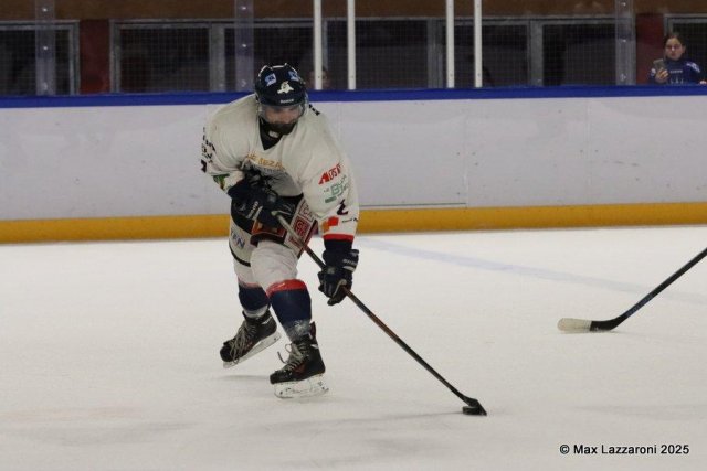Photo hockey reportage TF - Serre-Chevalier arrache le Trophée en prolongation