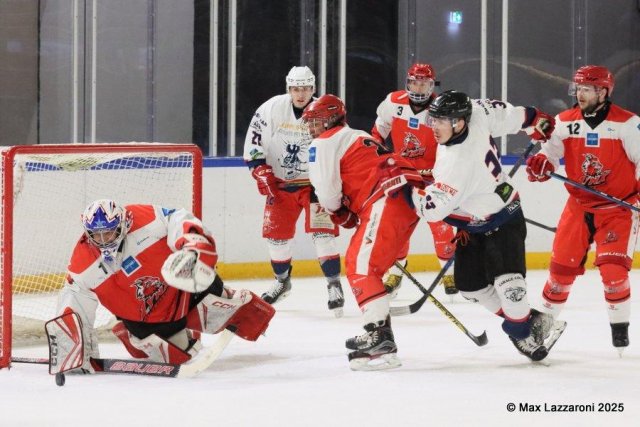 Photo hockey reportage TF - Serre-Chevalier arrache le Trophée en prolongation