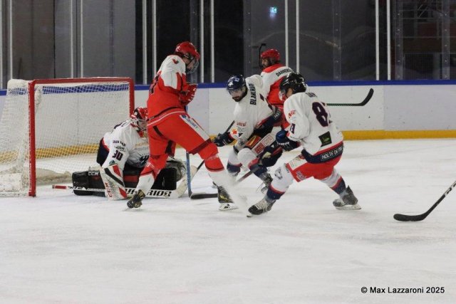 Photo hockey reportage TF - Serre-Chevalier arrache le Trophée en prolongation
